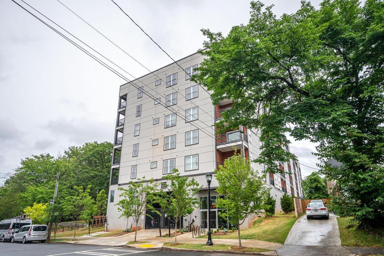 Downtown New-built Roof-top Balcony View 525pkwy Holiday home *